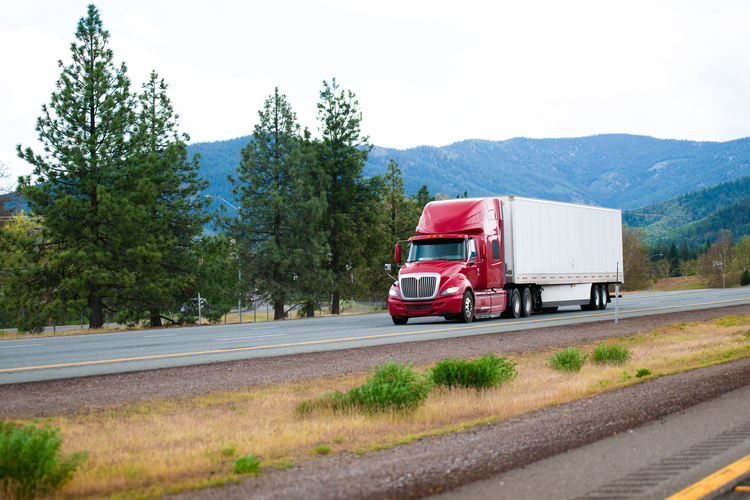 The most important safety tips for California truck drivers